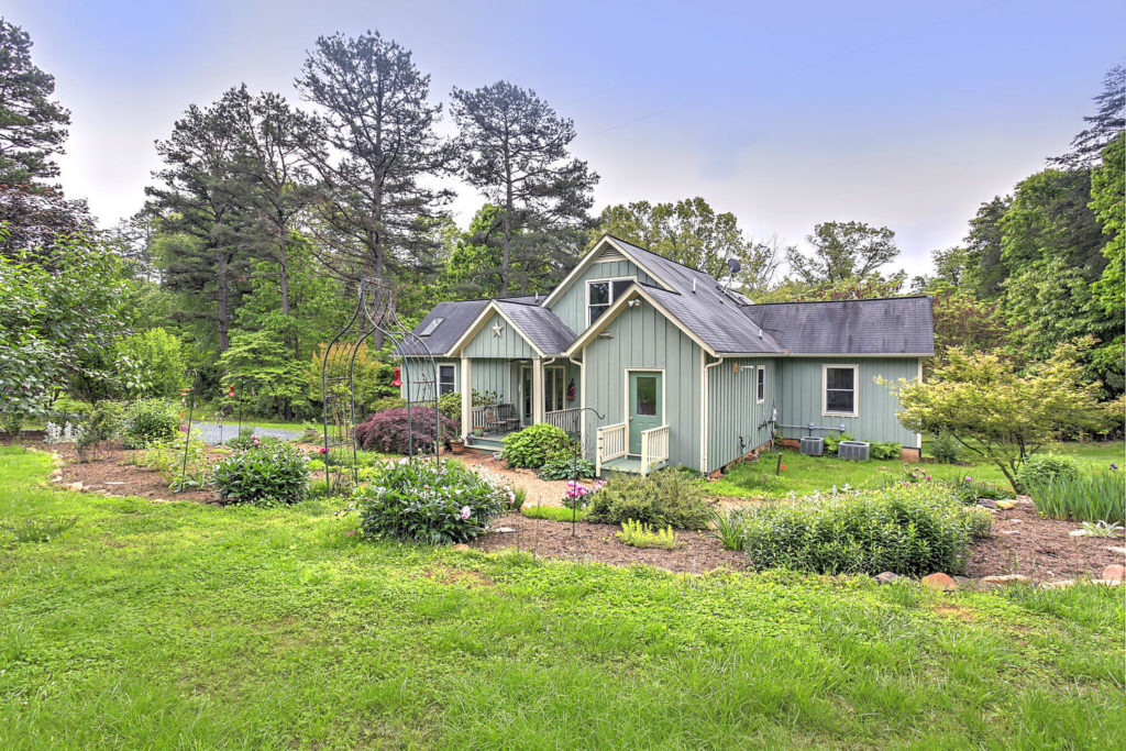 3482 Layton Dr Charlottesville-large-001-11-Front View-1500×1000-72dpi
